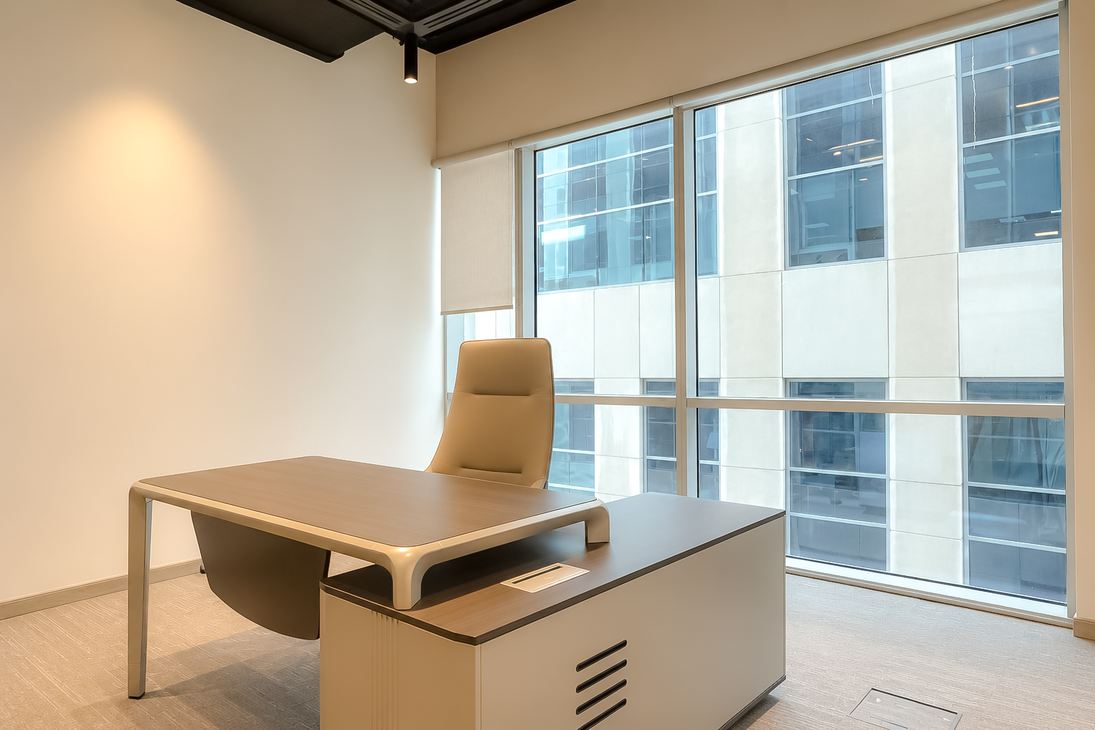 Corner office with full-height glazing